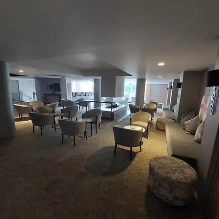 Park Hotel 2*
